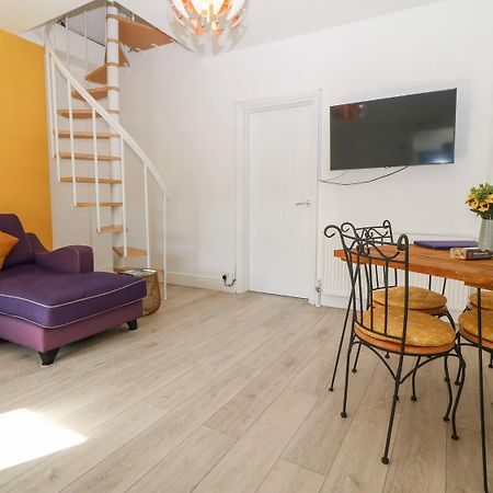 'Llandudno Central' - 2 Bed Luxury Flat, Close To Town And Beaches Екстер'єр фото