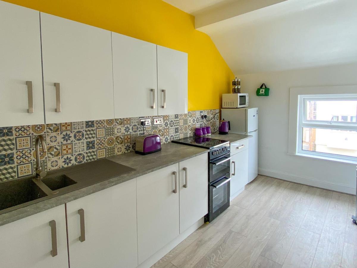 'Llandudno Central' - 2 Bed Luxury Flat, Close To Town And Beaches Екстер'єр фото